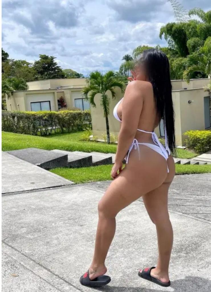 603991202: Chica busca chico en Sevilla