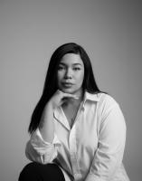 664341896: Chica busca chico en Barcelona