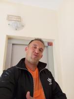 614826291: Chico busca chica en Las Palmas