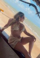 677832202: Chica busca chico en Barcelona