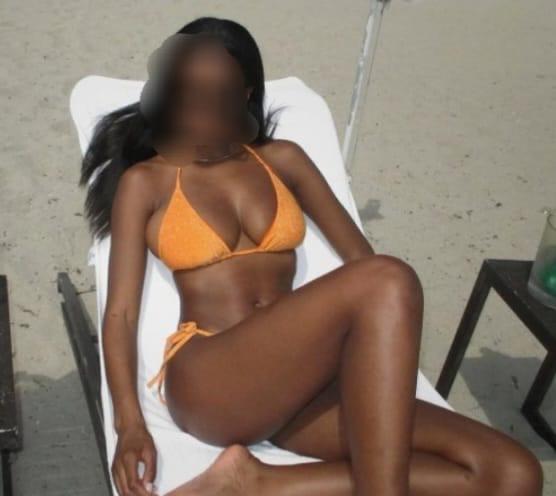 Chica busca chico en Barcelona: 