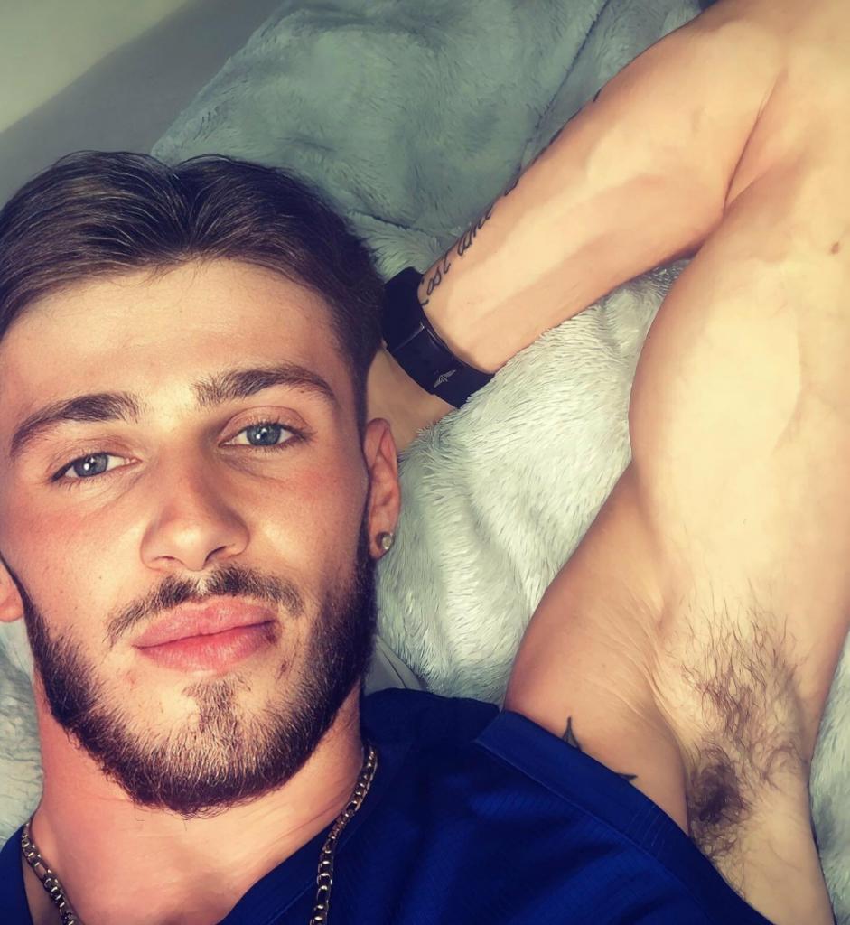 626963893: Chico busca chica en Navarra