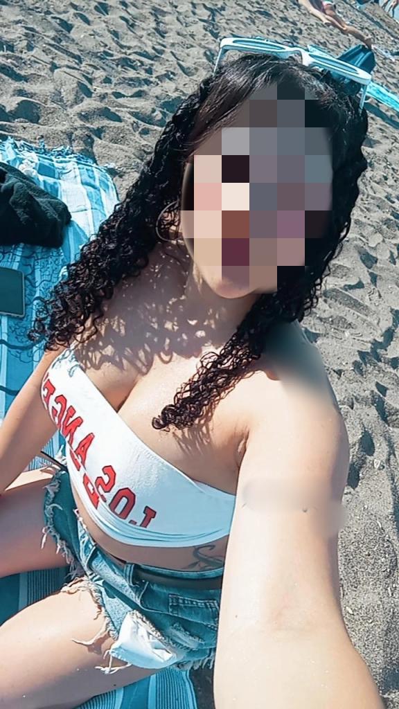 Chica busca chico en Granada: 