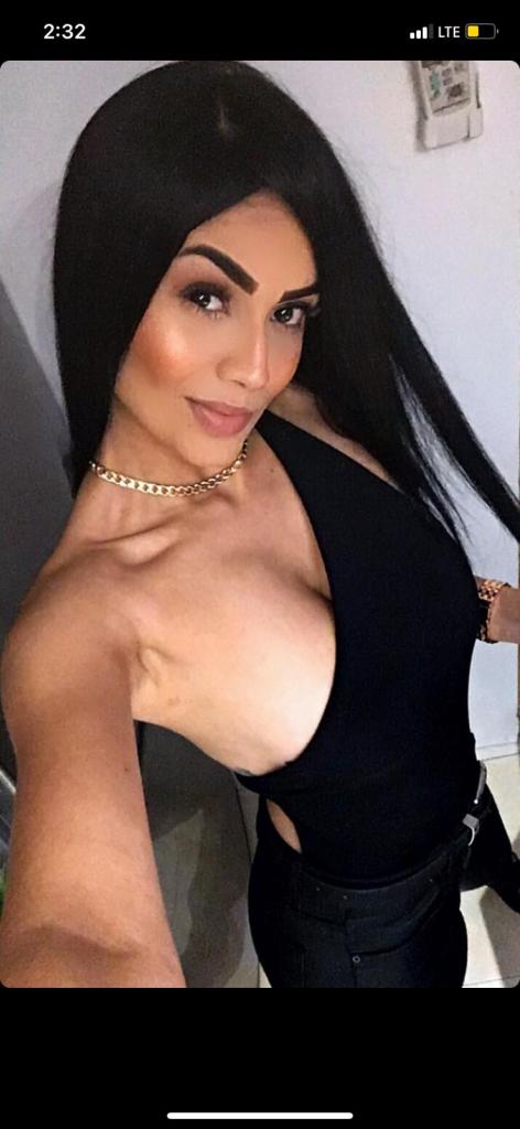 673801739: Chica busca chico en Mallorca