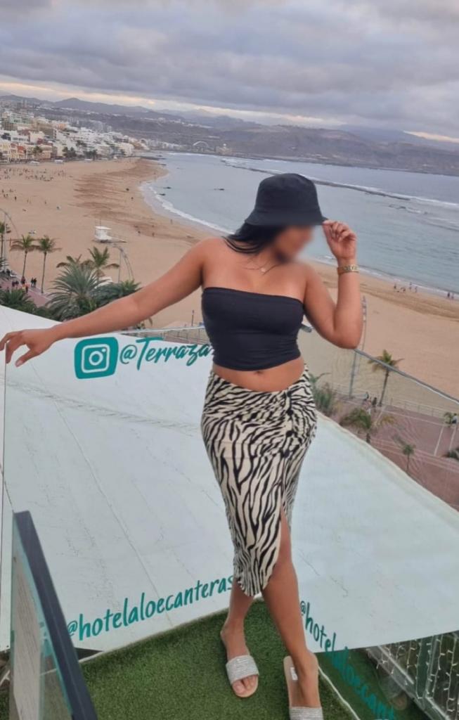 Chica busca chico en Tenerife: 