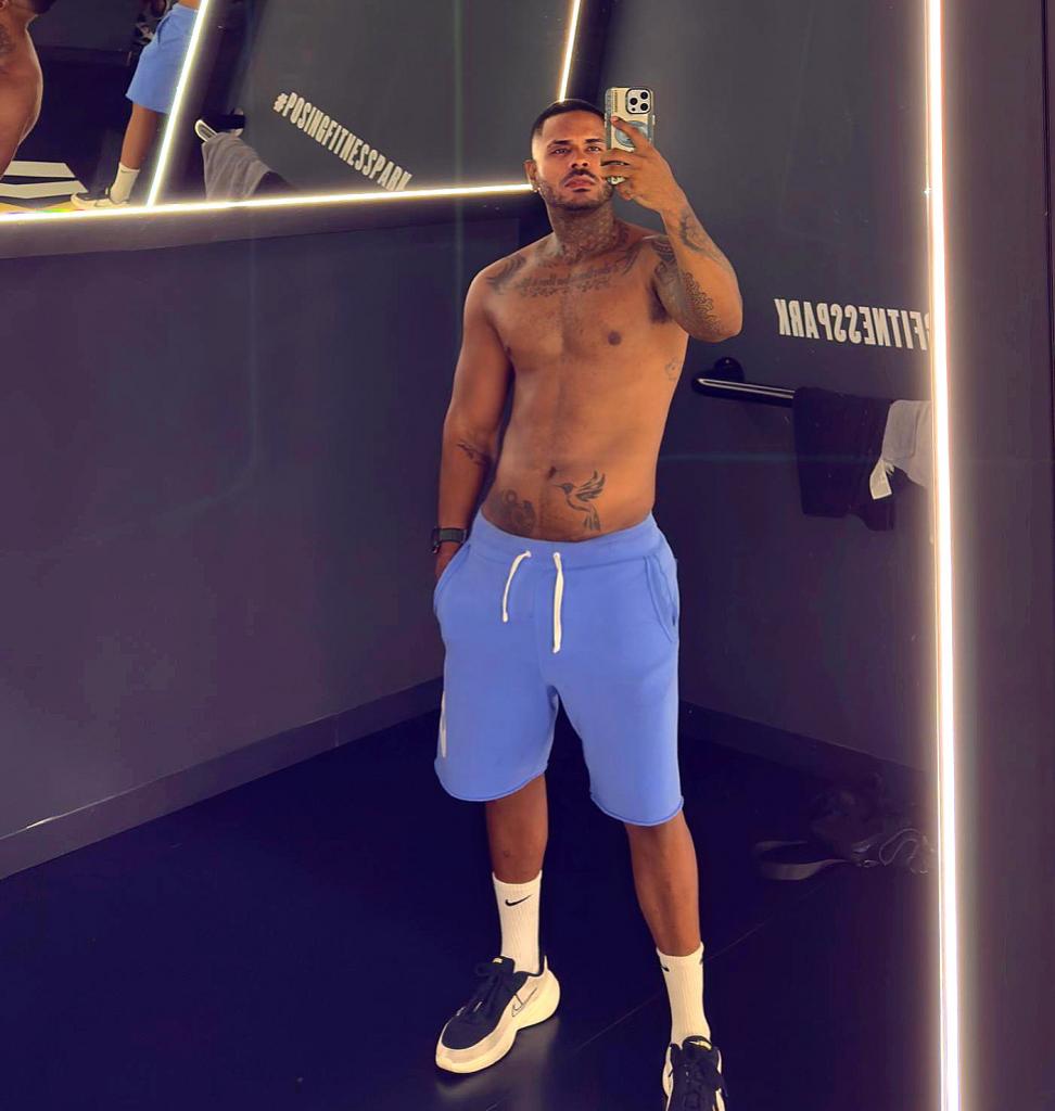 Chico busca chica en Málaga: 