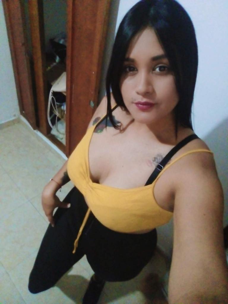 Chica busca chico en Sevilla: 