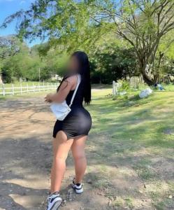 613582239: Chica busca chico en La Coruña