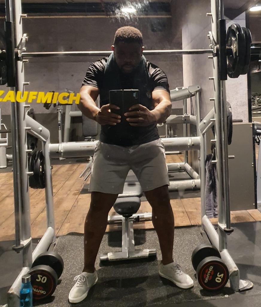 633197993: Chico busca chica en Tarragona