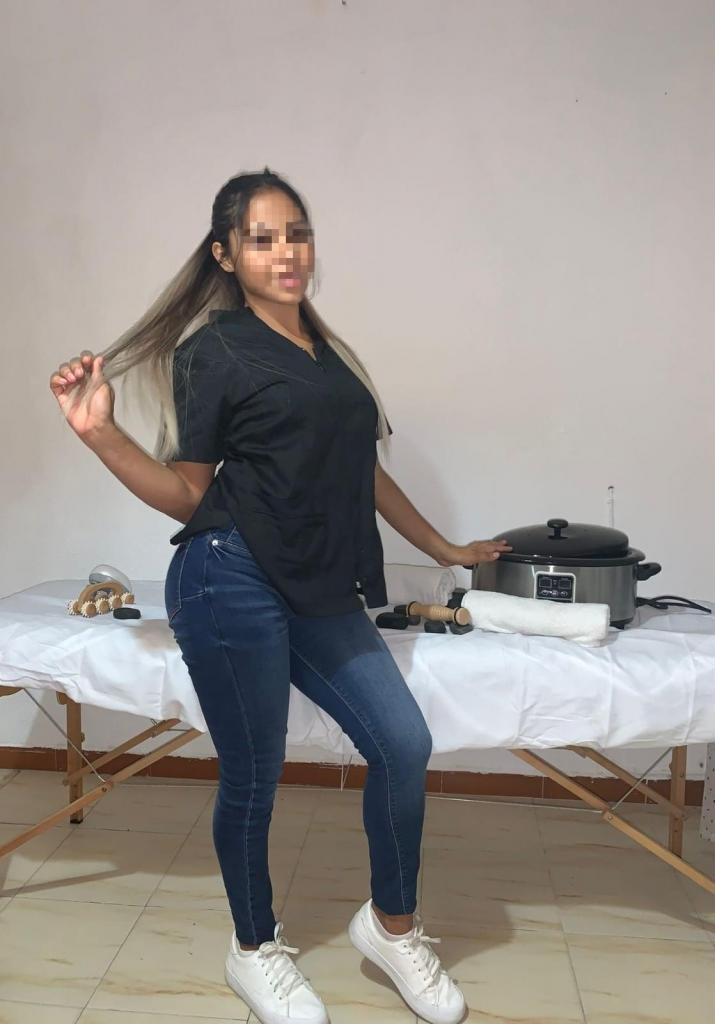 Chica busca chico en Sevilla: 