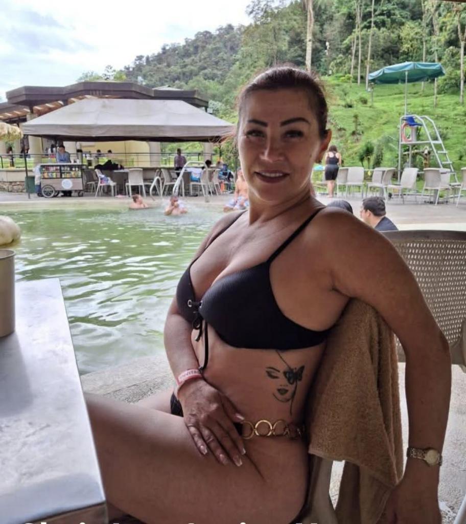 Chica busca chico en Murcia: 