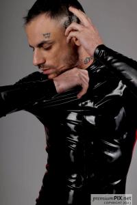 674892614: Chico busca chica en Barcelona