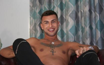 Chico busca chica en Cádiz: 