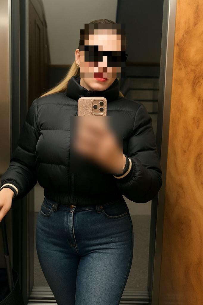 662184673: Chica busca chico en Barcelona