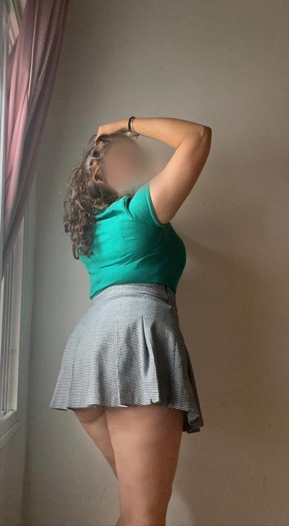 Chica busca chico en Sevilla: 