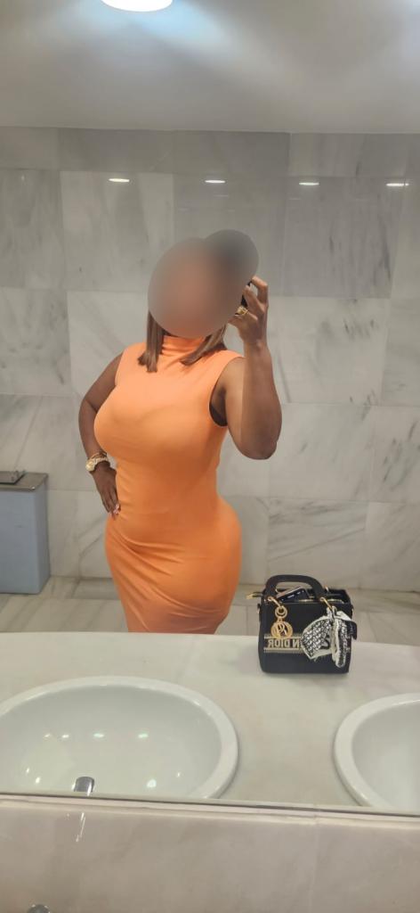 Chica busca chico en Pontevedra: Chica busca chico