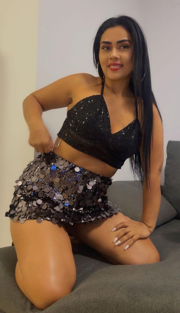 Chica busca chico en Cádiz: Chica busca chico