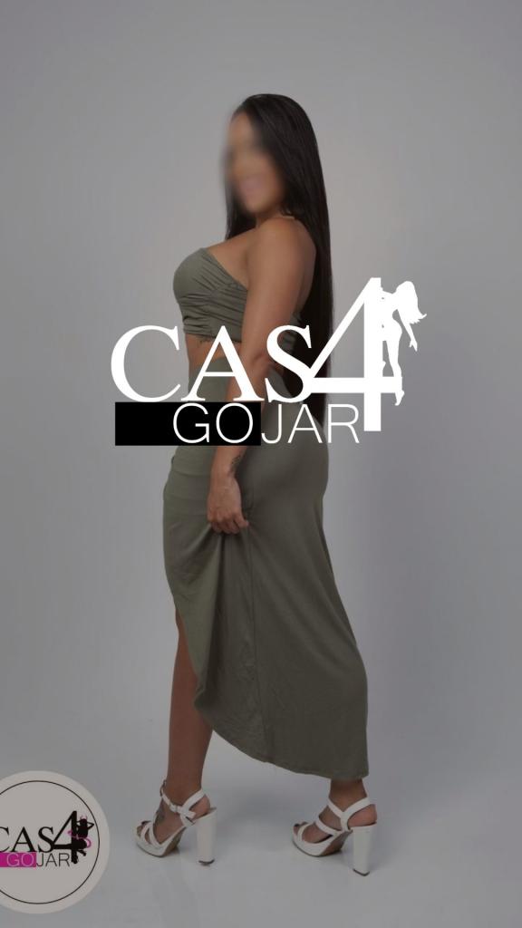 Chica busca chico en Granada: 