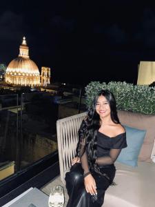 600816018: Chica busca chico en Ibiza