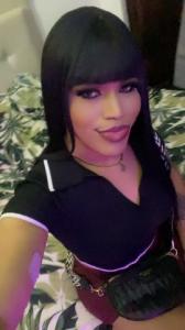 614661102: Travesti en Madrid