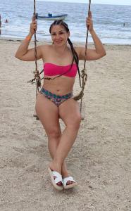 614391978: Chica busca chico en Pontevedra