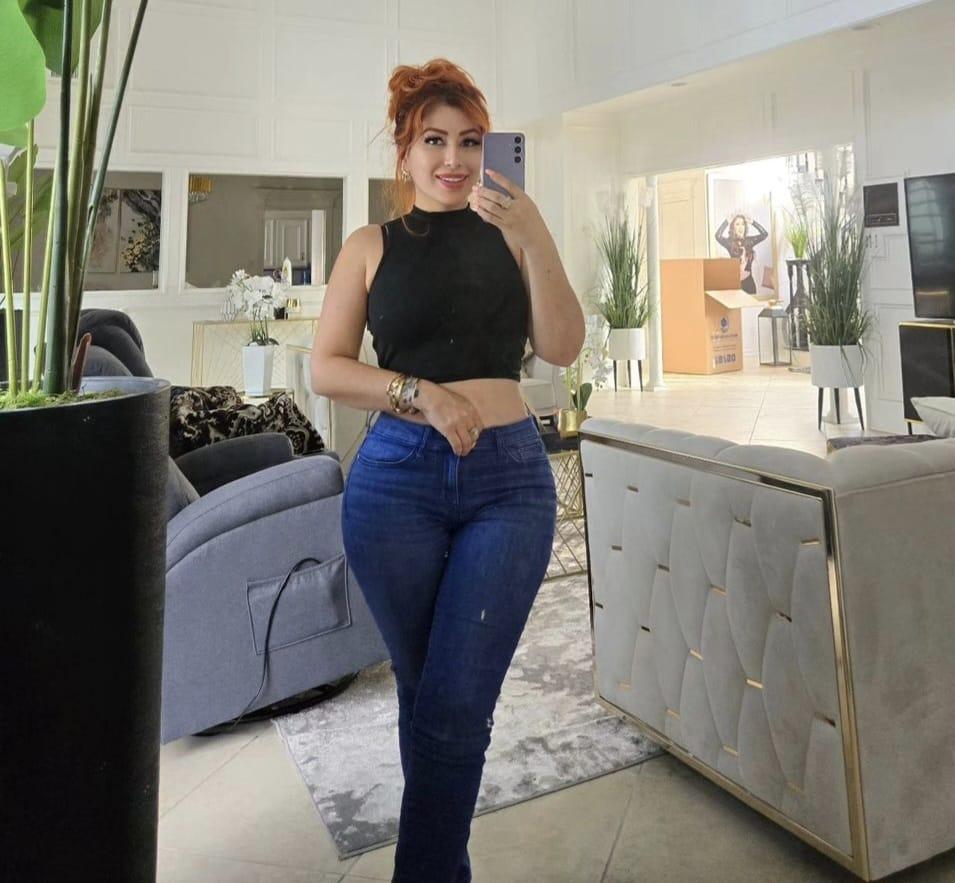 Chica busca chico en Granada: 