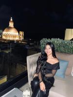 692123321: Chica busca chico en Ibiza