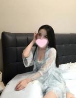 697964418: Chica busca chico en Madrid