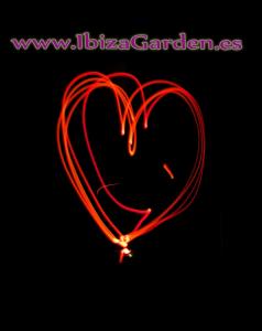 662336518: Chica busca chico en Ibiza