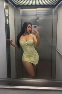 Chica busca chico en Ibiza: 