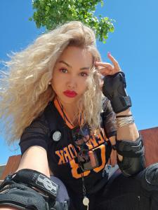 680814956: Travesti en Vizcaya