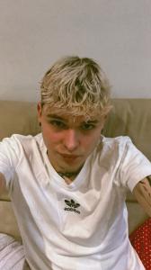 604854296: Chico busca chica en Madrid