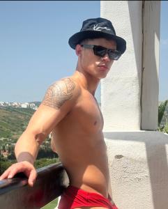 Chico busca chica en Madrid: 