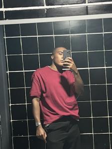 Chico busca chica en La Rioja: 