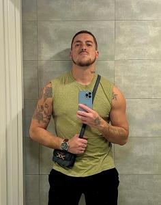 624846964: Chico busca chica en Granada