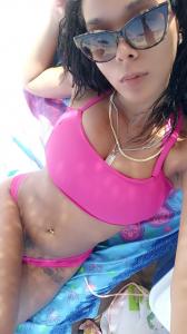 613803145: Chica busca chico en Madrid