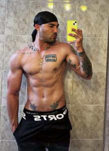 612561084: Chico busca chica en Cantabria