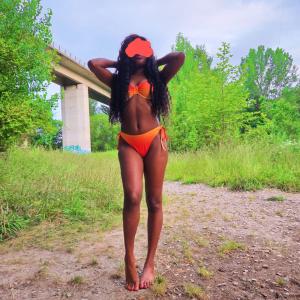 Chica busca chico en León: 