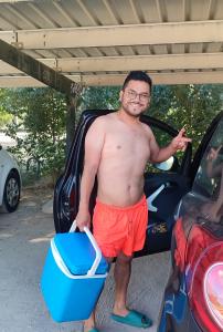 663785843: Chico busca chica en Madrid