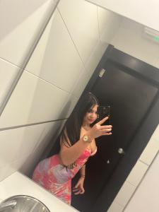 624189528: Chica busca chico en Málaga