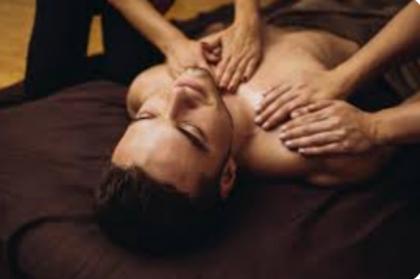 633593249: Chica busca chico en Tarragona