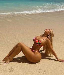 604493032: Chica busca chico en Málaga