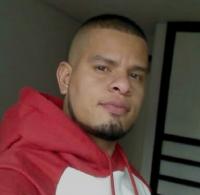 663124699: Chico busca chica en Pontevedra