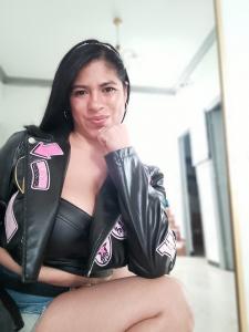 624066409: Chica busca chico en Albacete