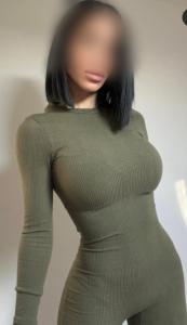 624536877: Chica busca chico en La Coruña