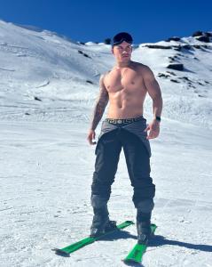 Chico busca chica en Málaga: 