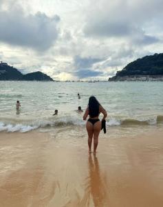 Chica busca chico en Asturias: 