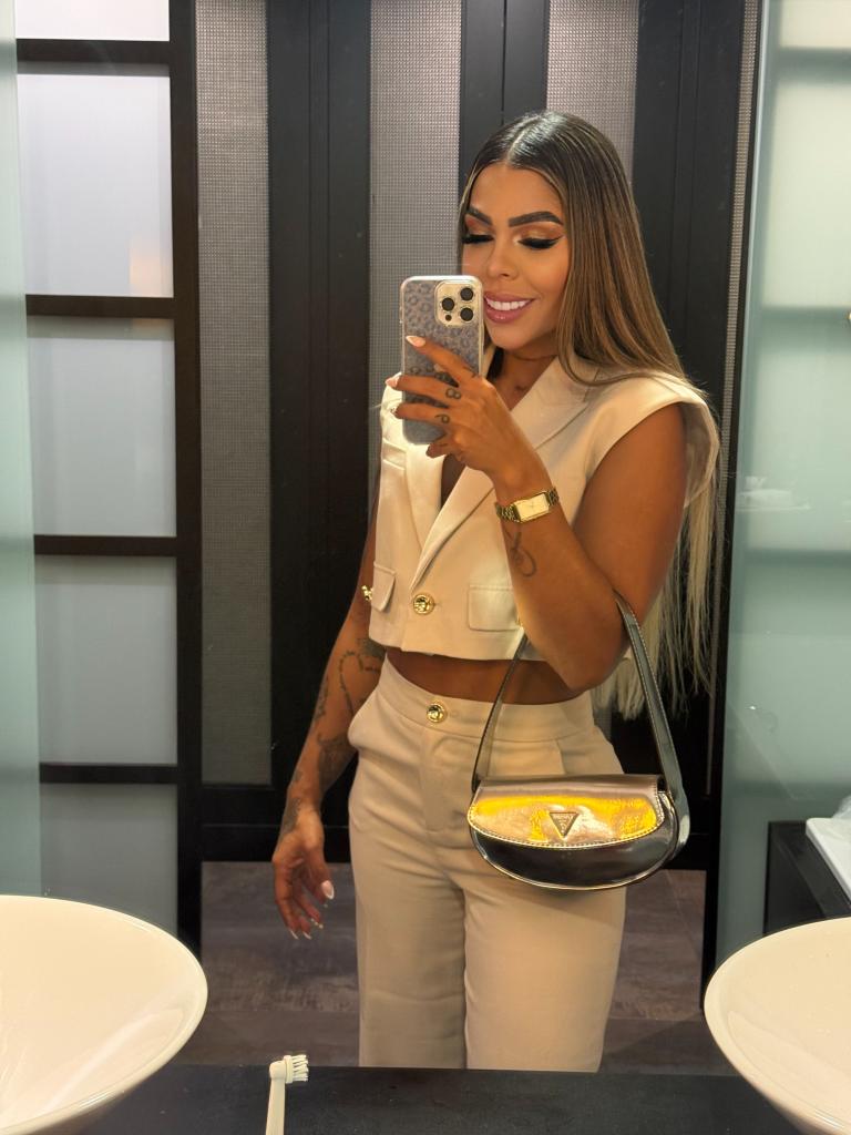 Chica busca chico en La Coruña: 