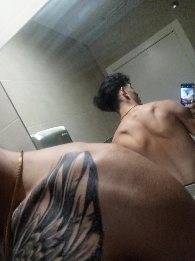 Chico busca chica en Valencia: 