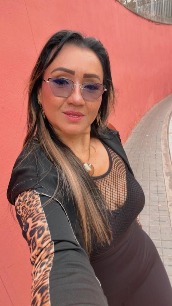670986016: Chica busca chico en Pontevedra